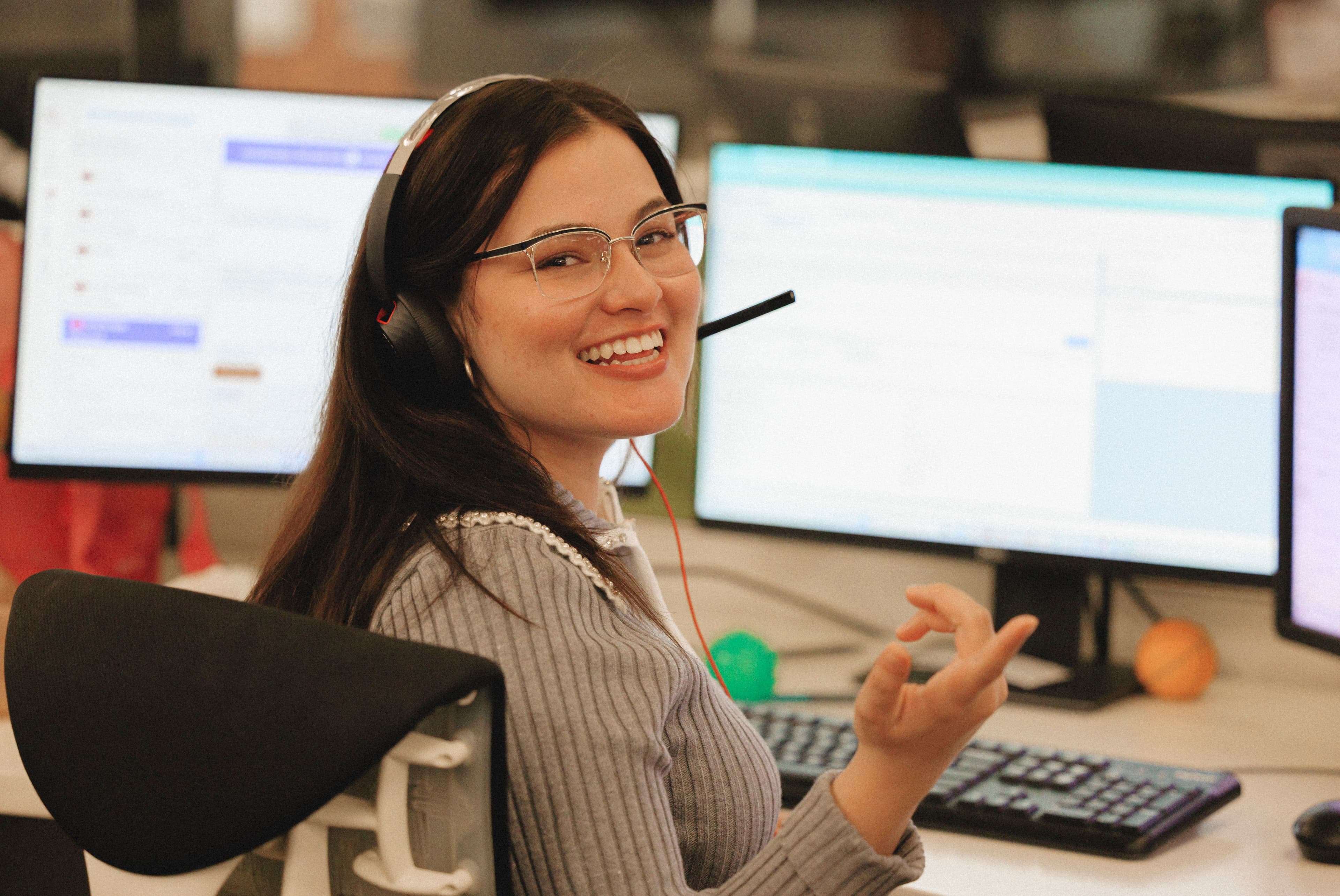 Underwriter on call with partner